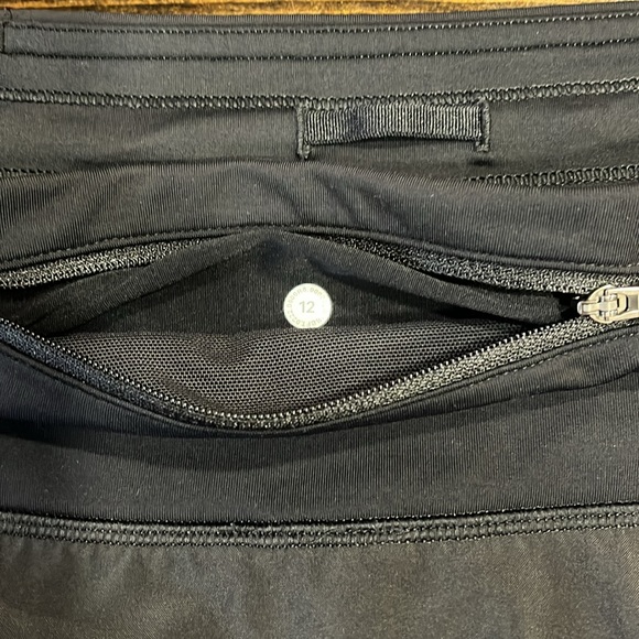 ❤️SOLD❤️Lululemon Speed Up Short Long High Rise Black Short - Picture 4 of 8